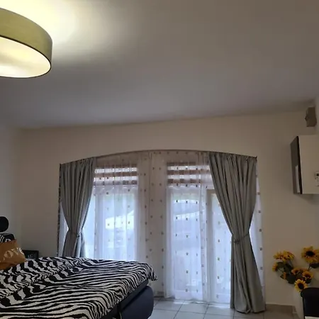 Varlak Apartmans ✷ ✷ ✷ Apartment *