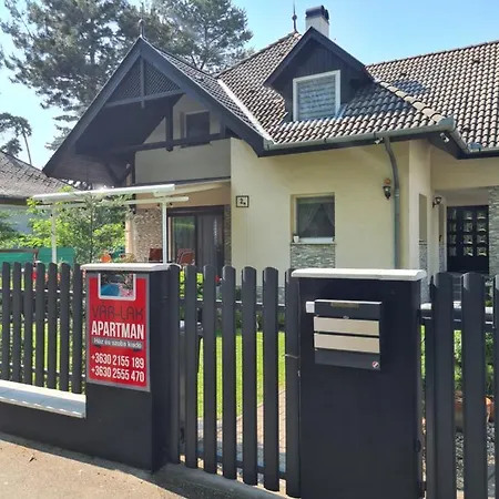 Apartamento Várlak Apartmans ✷ ✷ ✷