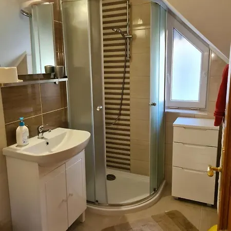 Várlak Apartmans ✷ ✷ ✷ Apartamento