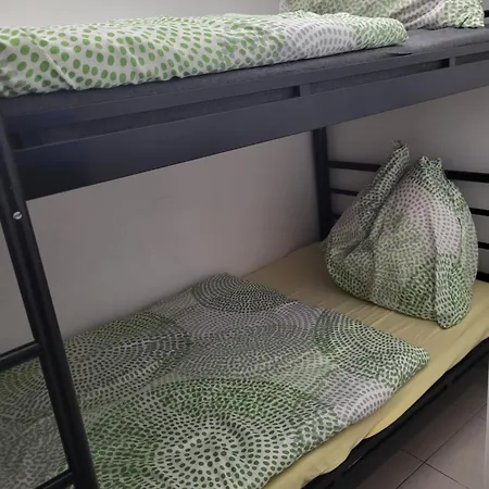 Varlak Apartmans ✷ ✷ ✷ Apartament