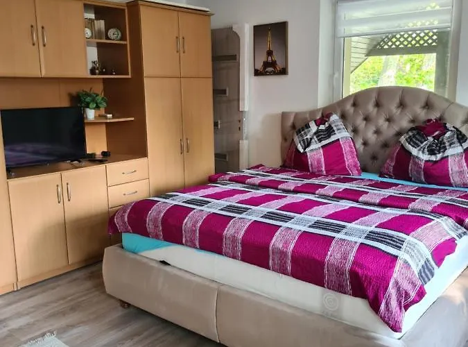 Varlak Apartmans ✷ ✷ ✷