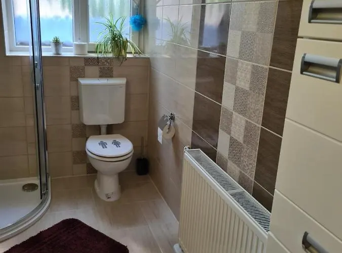 Varlak Apartmans ✷ ✷ ✷ דירה *