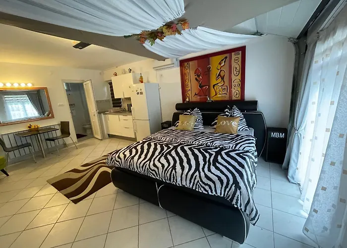 Varlak Apartmans ✷ ✷ ✷ *