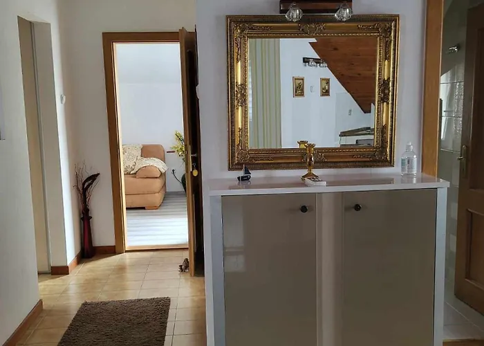 Varlak Apartmans ✷ ✷ ✷ Apartment Siofok