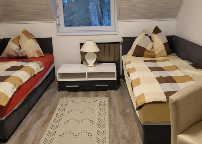 Varlak Apartmans ✷ ✷ ✷