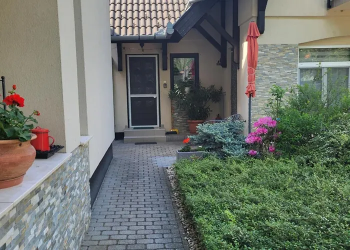 Apartmán Varlak Apartmans ✷ ✷ ✷